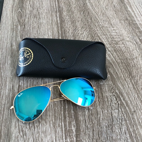 Ray-Ban Accessories - Ray Ban gold blue flash aviator